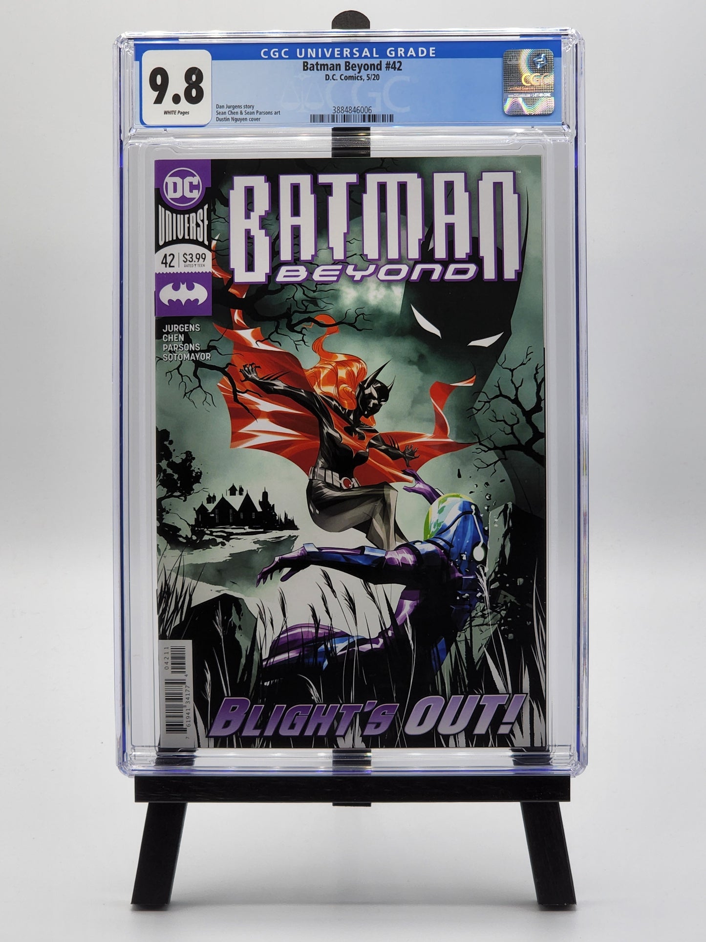 Batman Beyond #42 - Vol. 6 - CGC 9.8 WHITE Pages